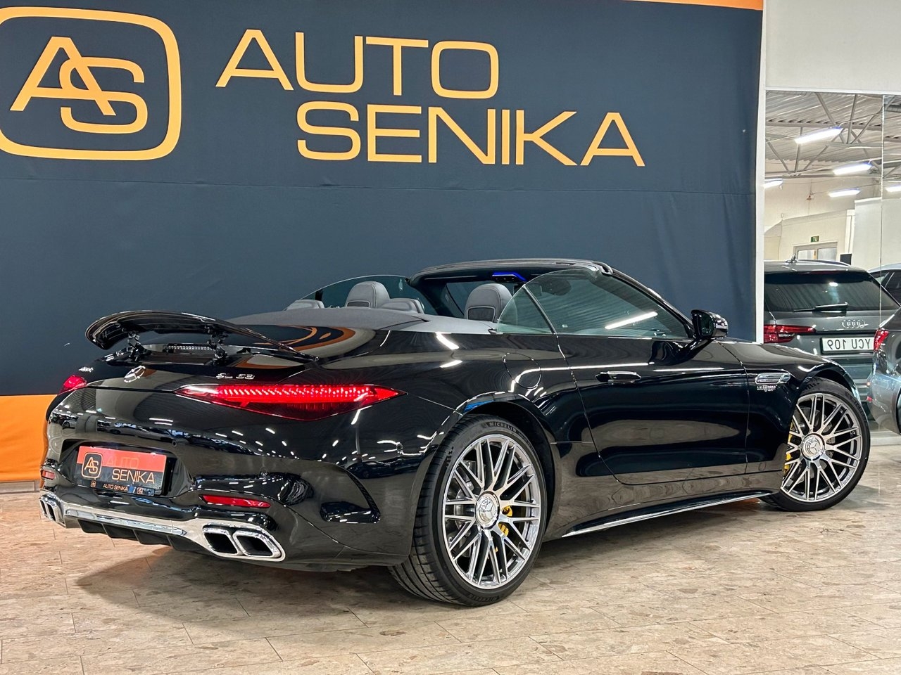 Mercedes-Benz SL 63 4MATIC+ Svensksåld 2022, bild 7/23