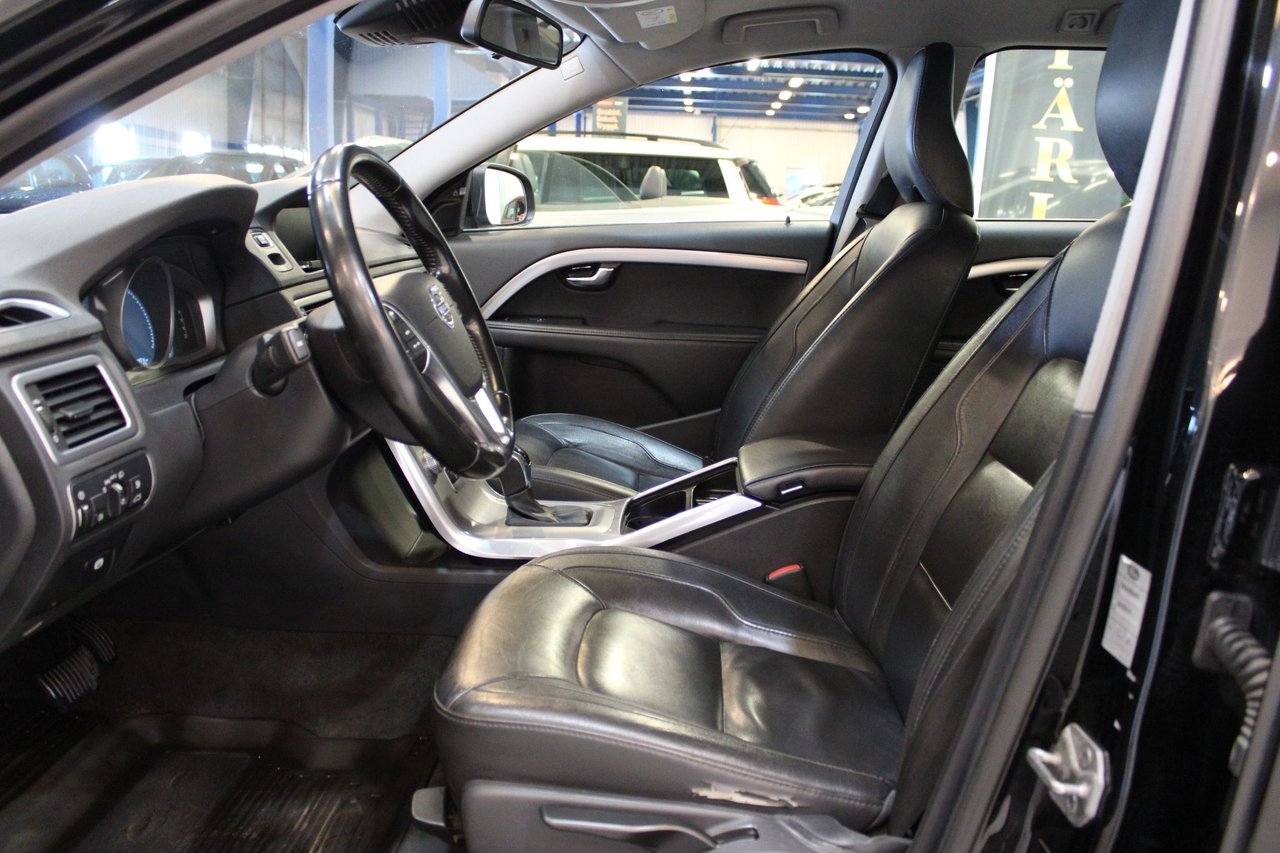 Volvo V70 D4 181hk AUT Momentum 2015, photo 6/10