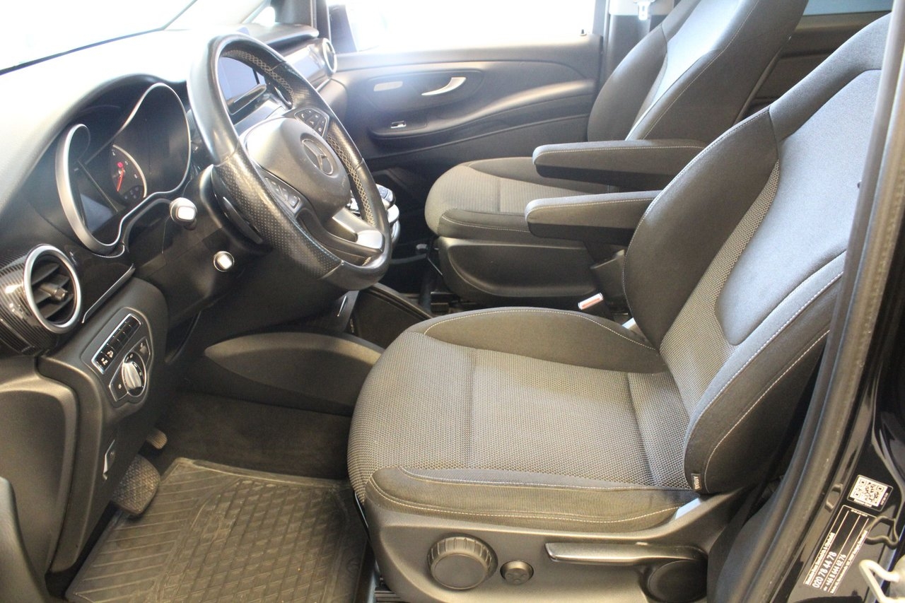 Mercedes-Benz V 2016, photo 5/16