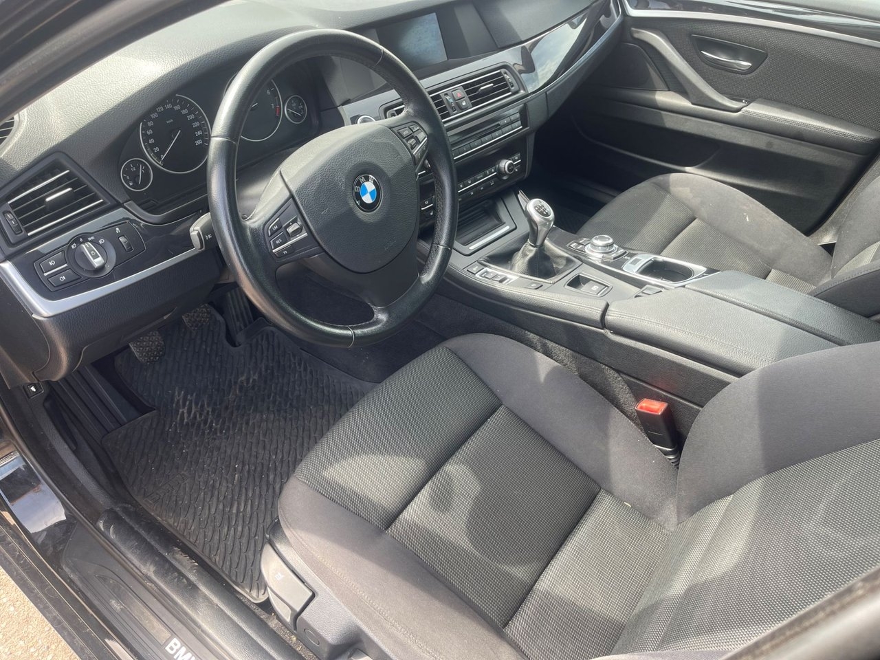 BMW 520 i Touring Euro 5 MOTORFEL 2013, bild 6/11