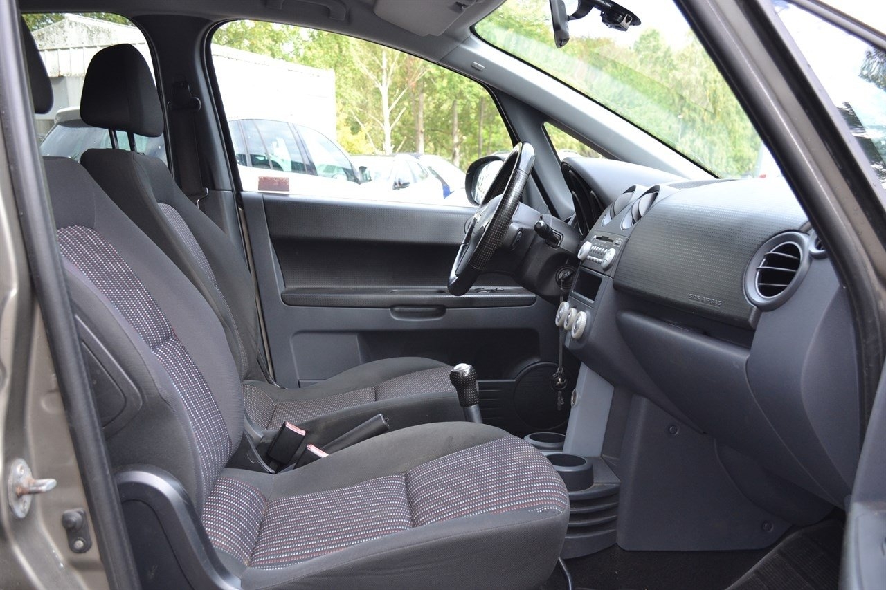 Mitsubishi Colt 1.3 MPI Manuell, 95hk 2008, bild 7/13