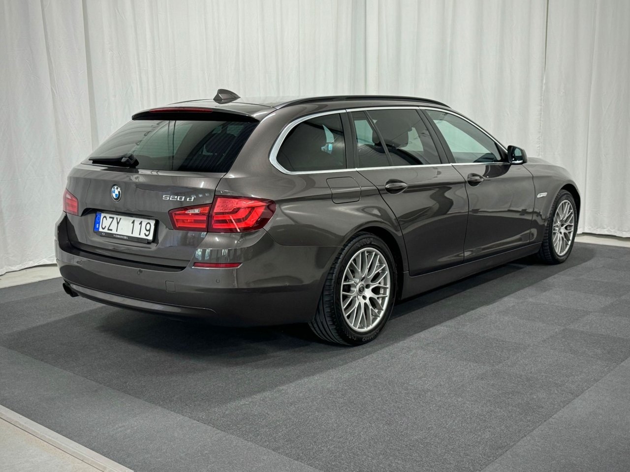 BMW 520 d Touring 2011, bild 4/11