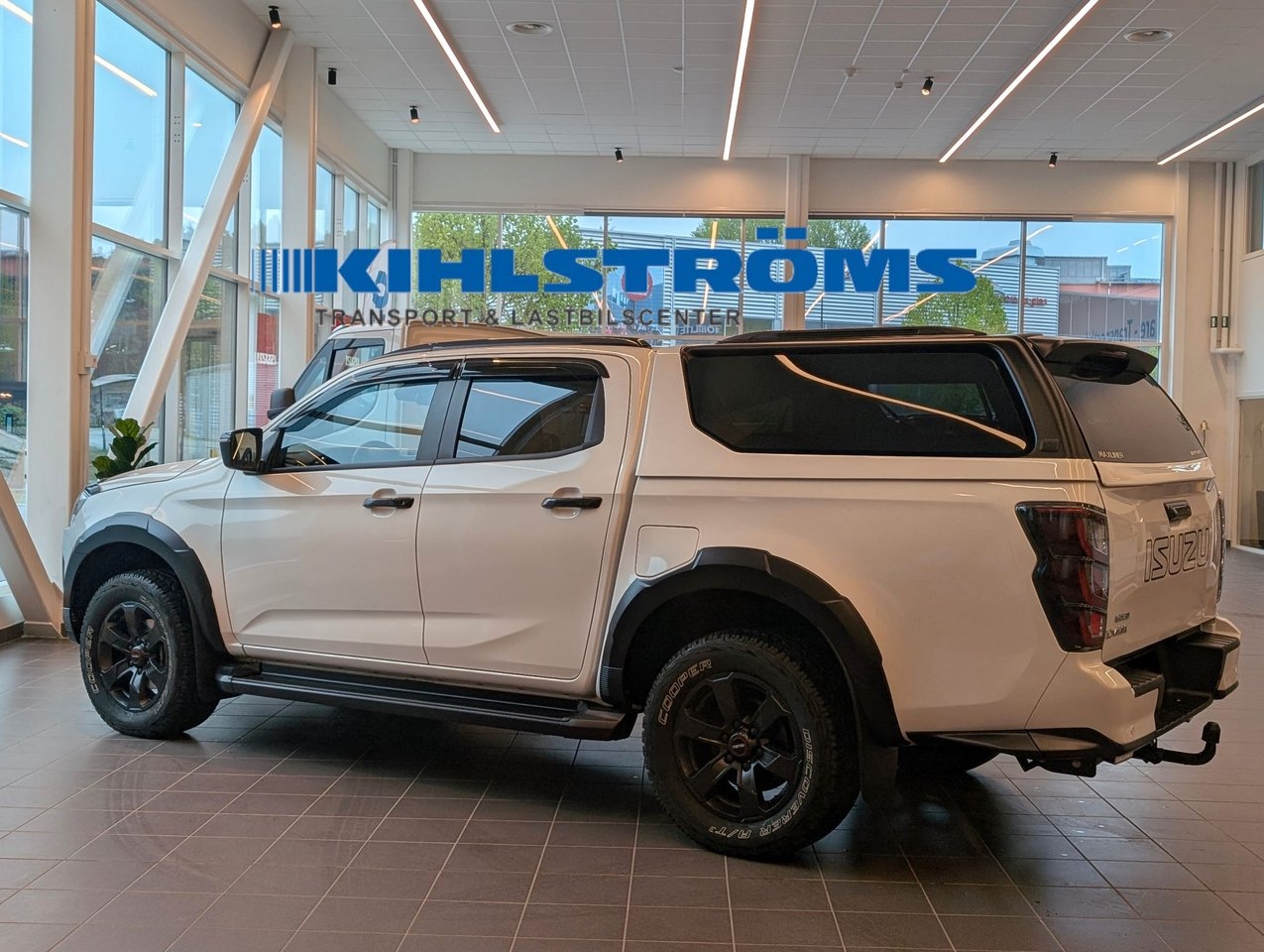Isuzu D-max XRX 4219:-skatt 4.495:-/mån 2026, bild 3/7