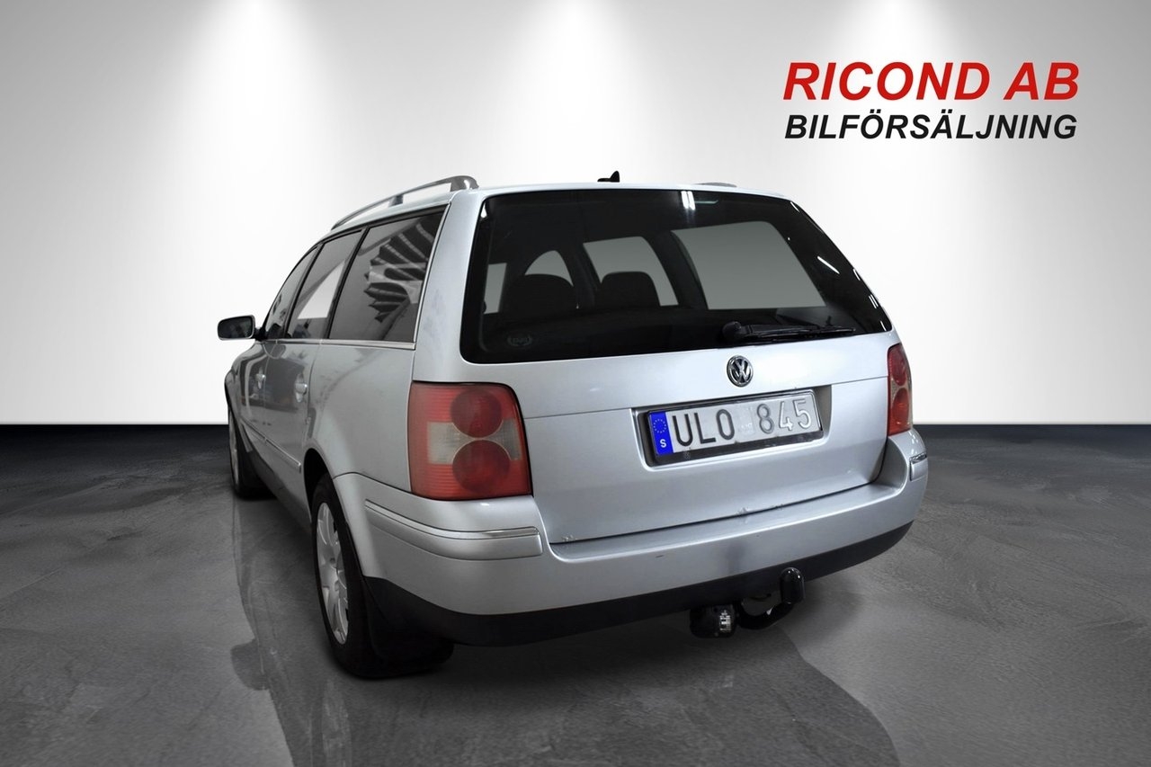 Volkswagen Passat 2004, bild 7/10