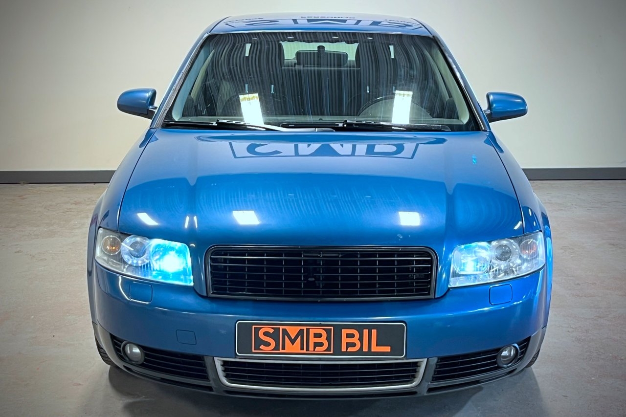 Audi A4 Sedan 3.0i V6 Dragkrok 2002, bild 3/10