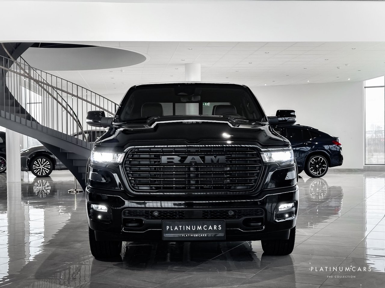 RAM 1500 Laramie Night Premium 2025 2025, bild 3/10