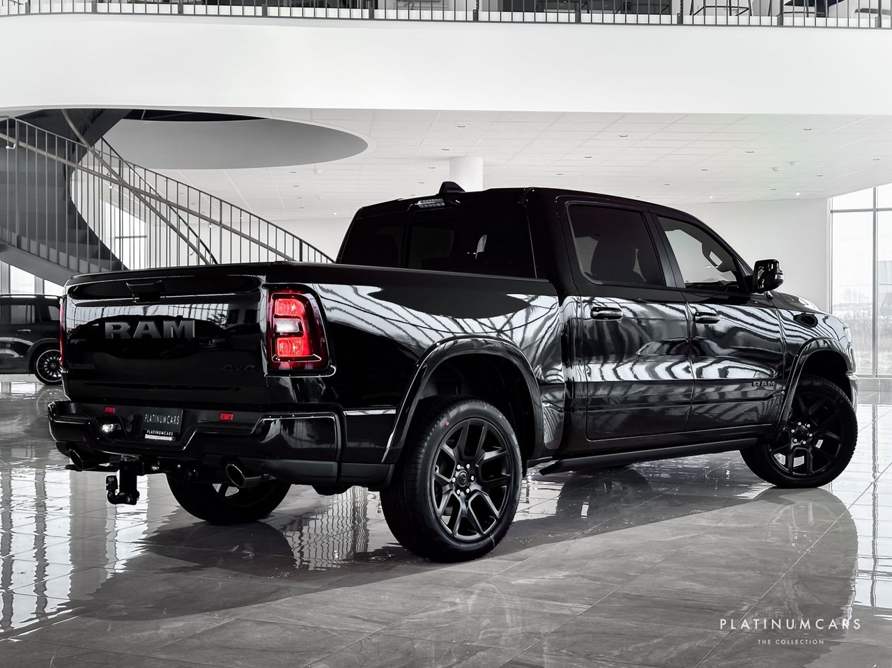 RAM 1500 Laramie Night Premium 2025 2025, bild 2/10