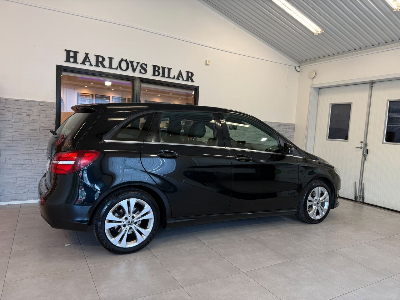 Mercedes-Benz B 2019, bild 6/10