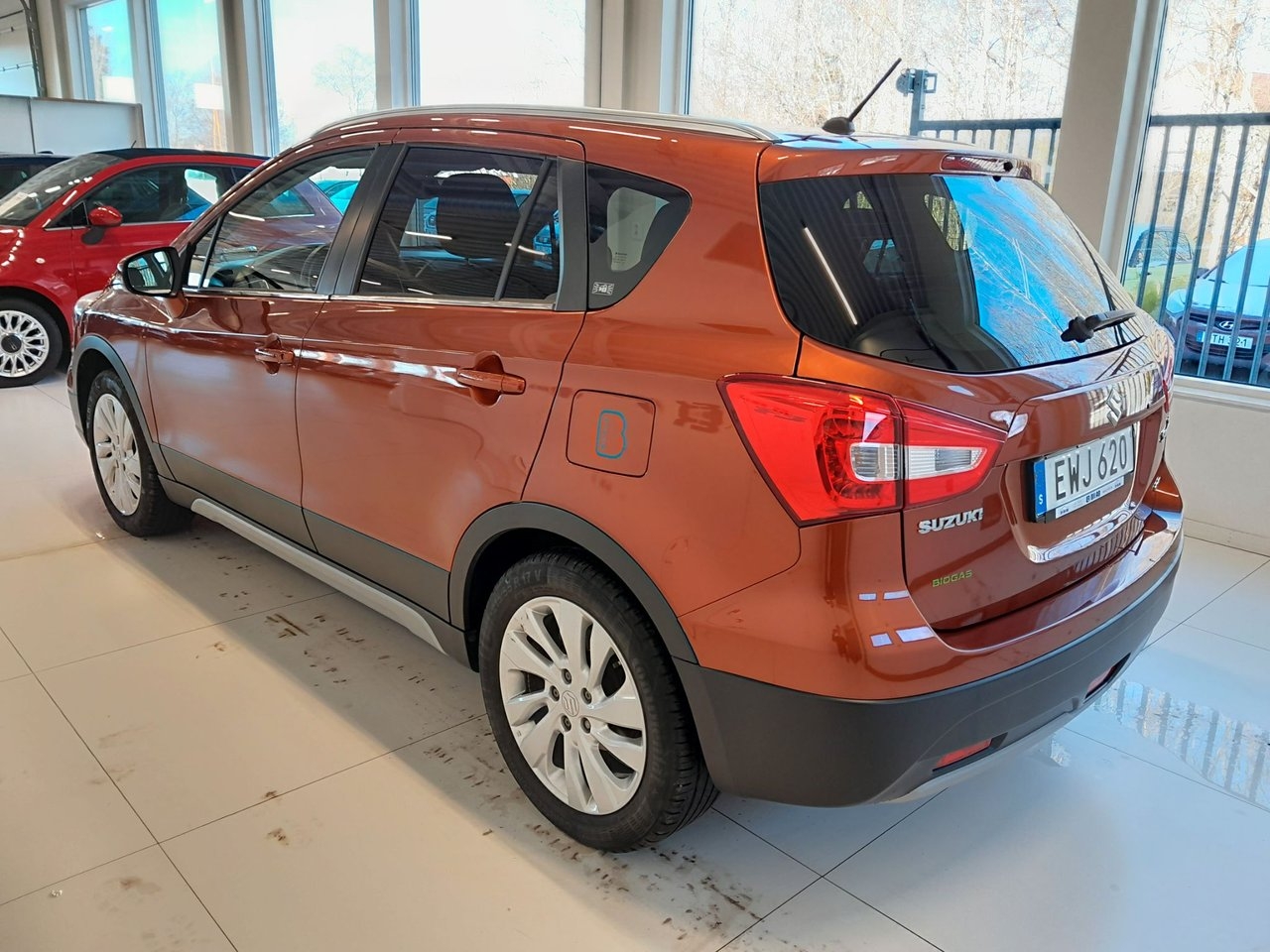 Suzuki S-Cross 2018, bild 3/10