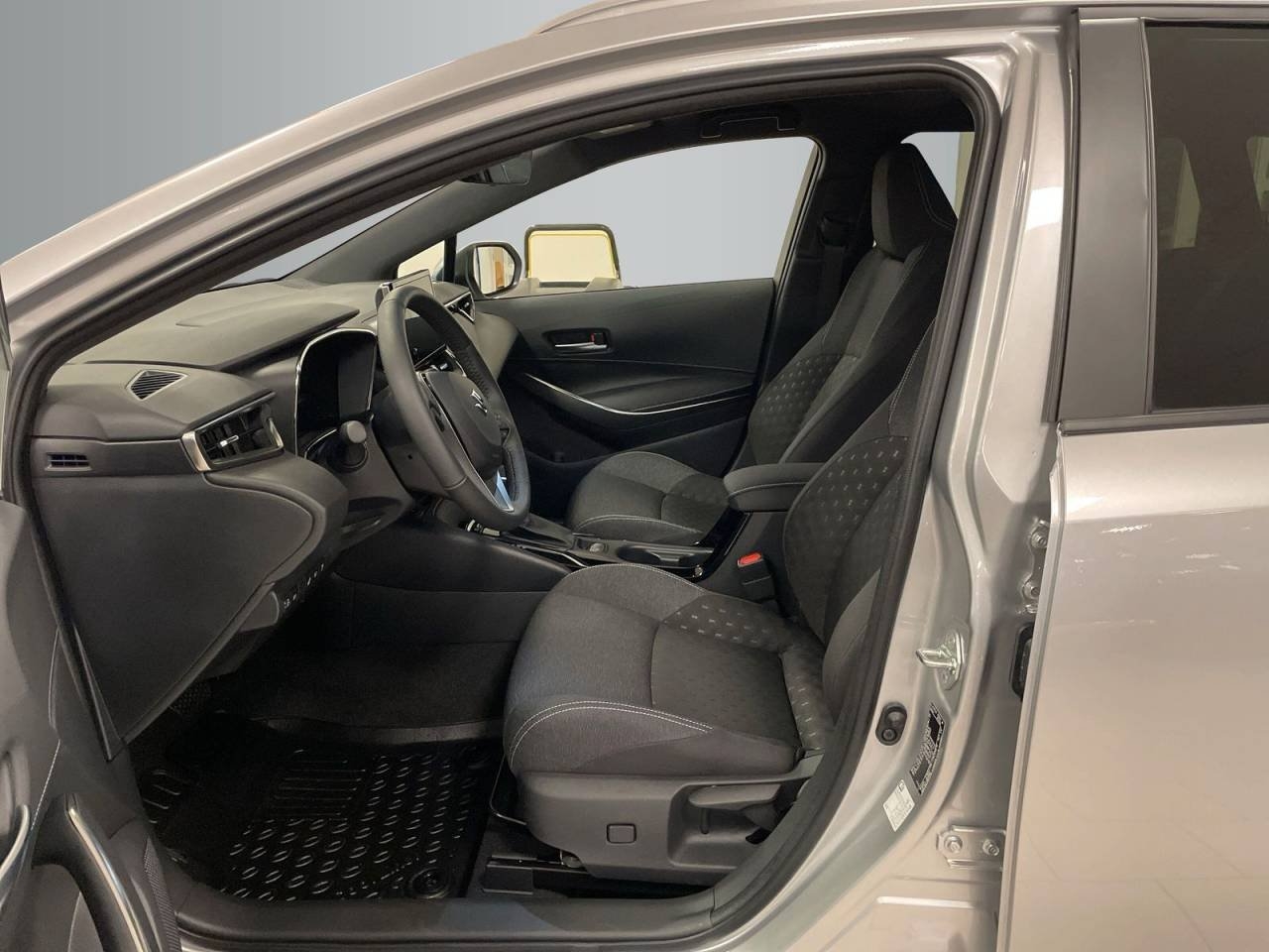 Suzuki Swace 2023, kuva 6/6