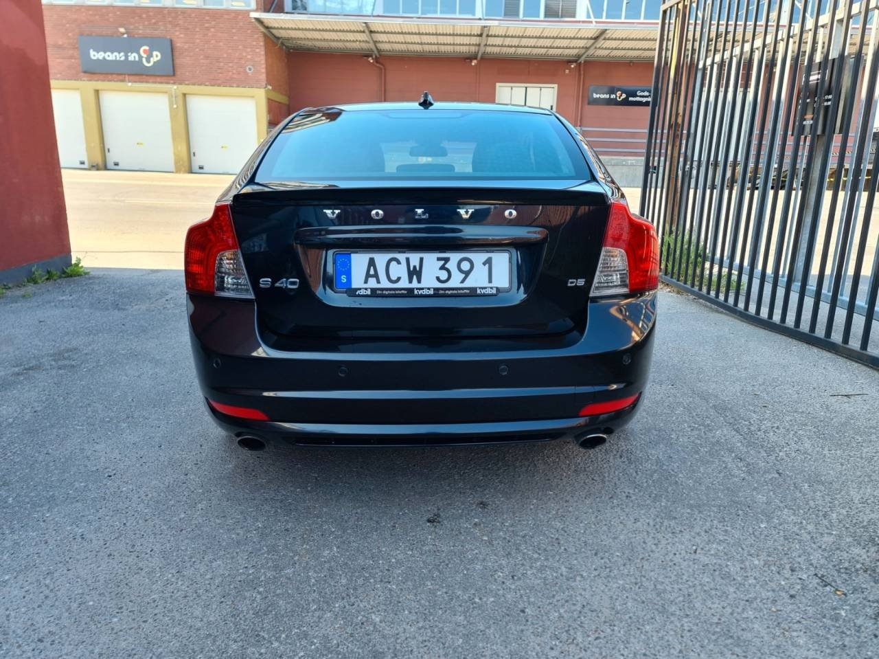 Volvo S40 D5 Automat , R-Design 180hk 2010, bild 6/10