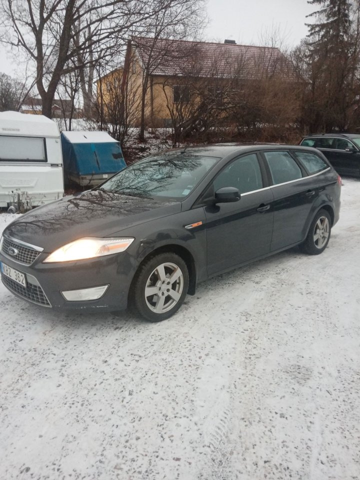 Ford Mondeo 2010, bild 5/19