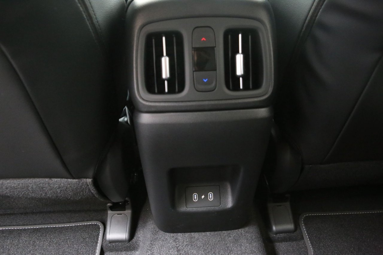 Hyundai Tucson 4WD Plug-in Essential 2026, bild 7/10