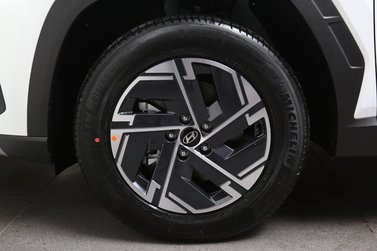 Hyundai Tucson 4WD Plug-in Essential 2026, bild 4/10