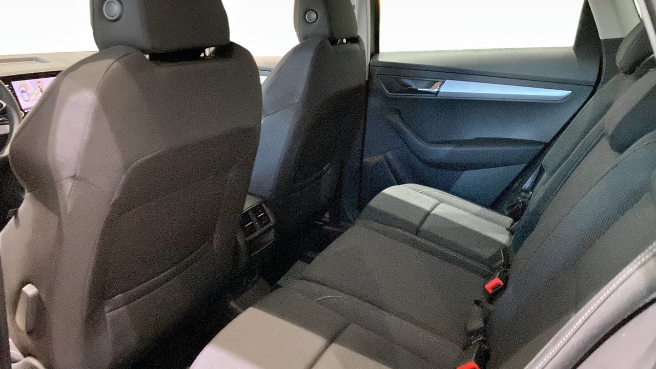 Skoda Karoq 2027, bild 4/5