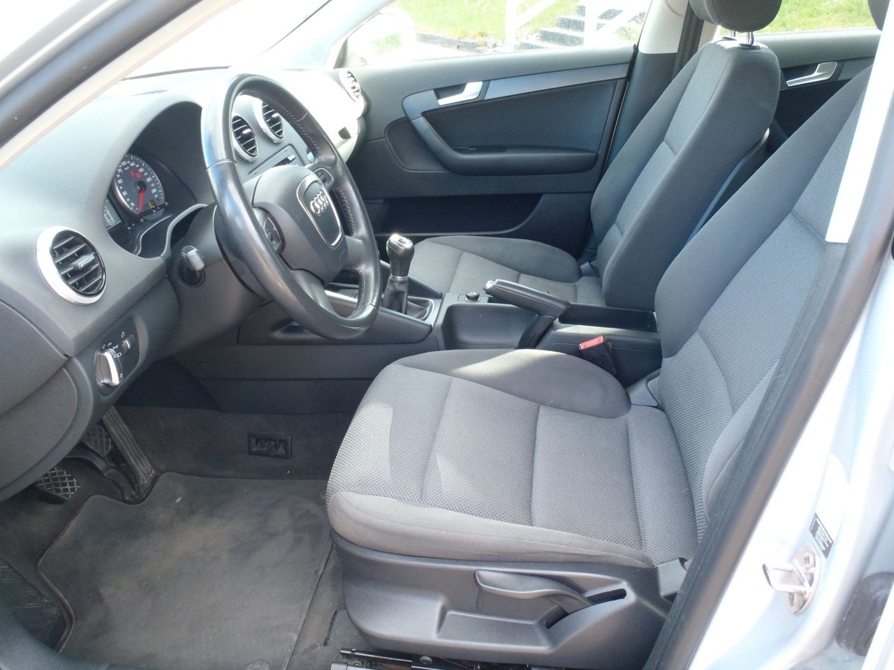 Audi A3 Sportback 1.6 TDI, 105hk 2012, bild 5/10