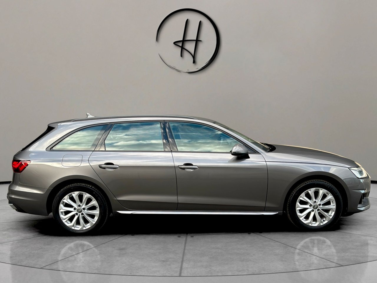 Audi A4 2020, bild 5/10