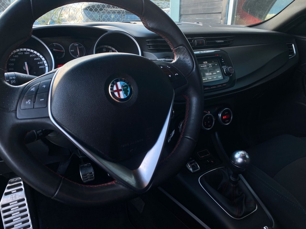 Alfa Romeo Giulietta 2016, photo 6/10