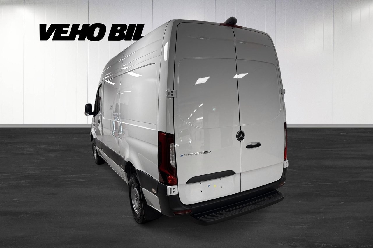 Mercedes-Benz eSprinter 2025, bild 4/10
