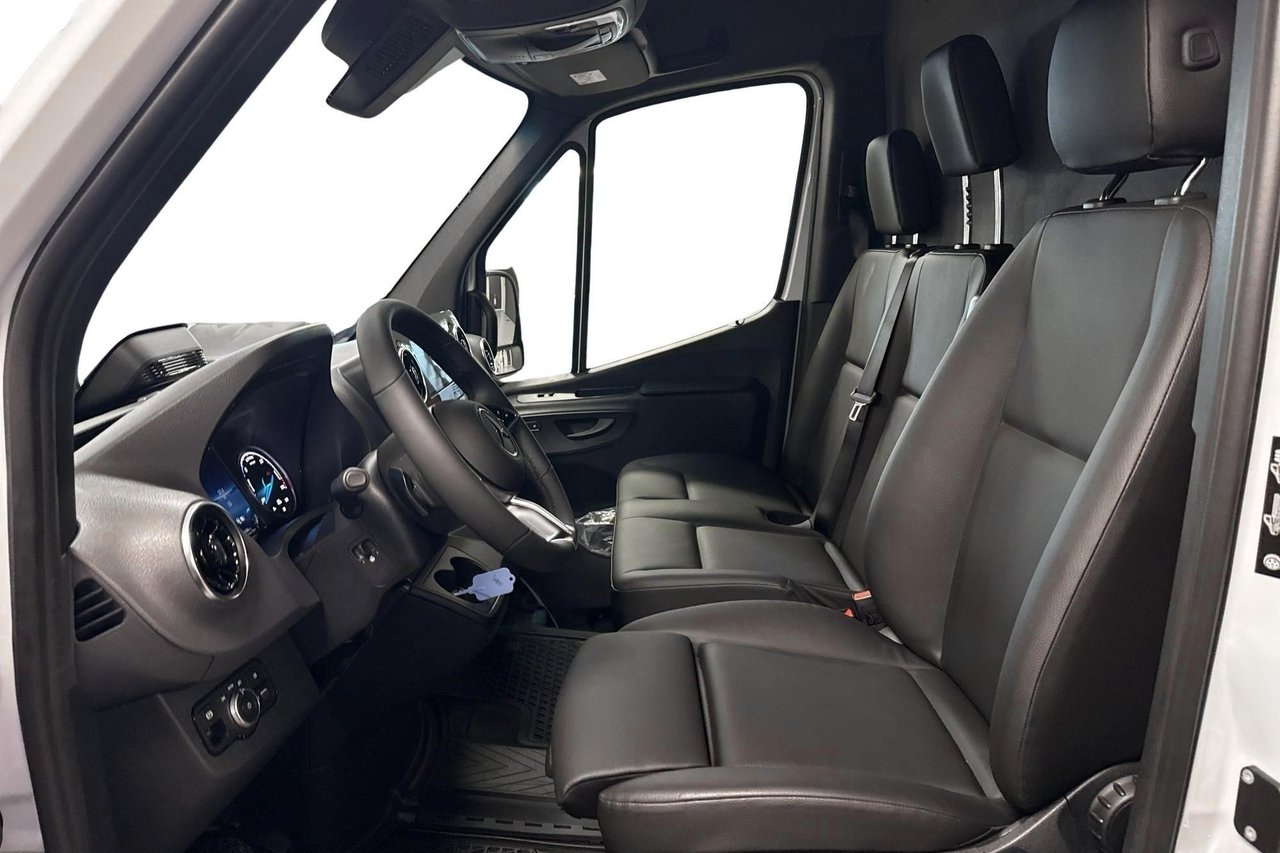 Mercedes-Benz eSprinter 2025, bild 7/10