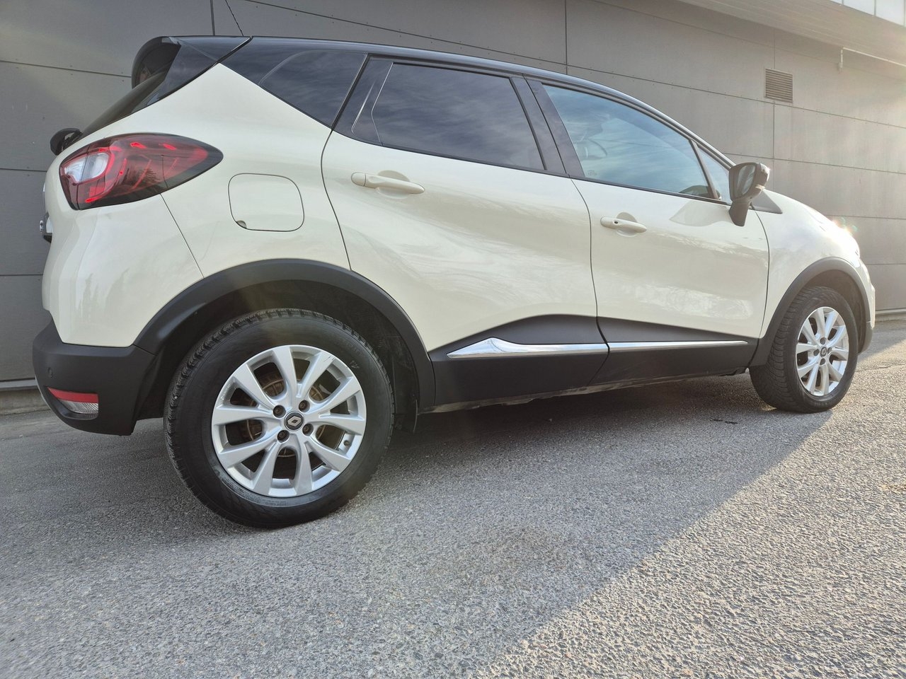 Renault Captur 2019, kuva 5/10