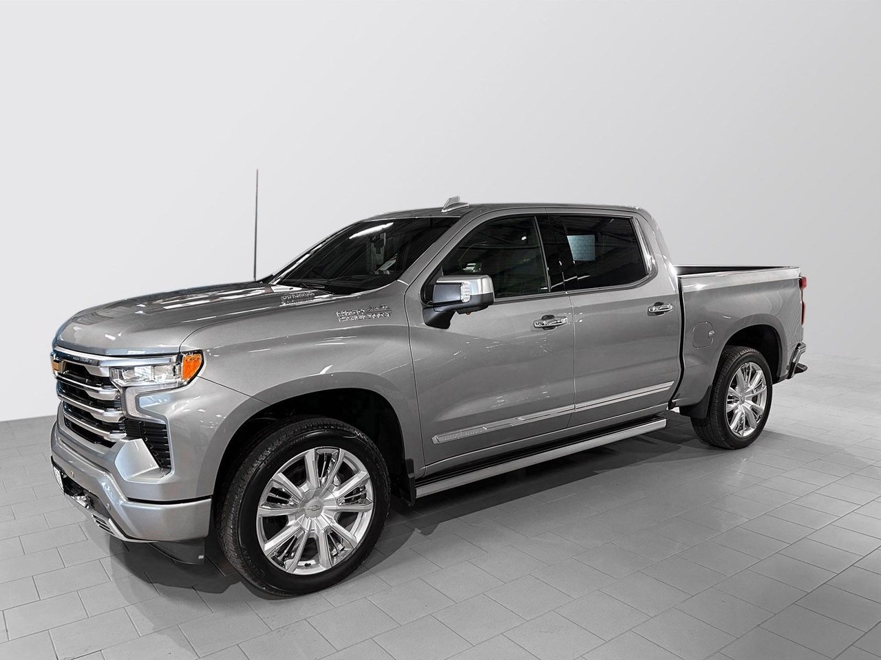 Chevrolet Silverado 2025, photo 4/16