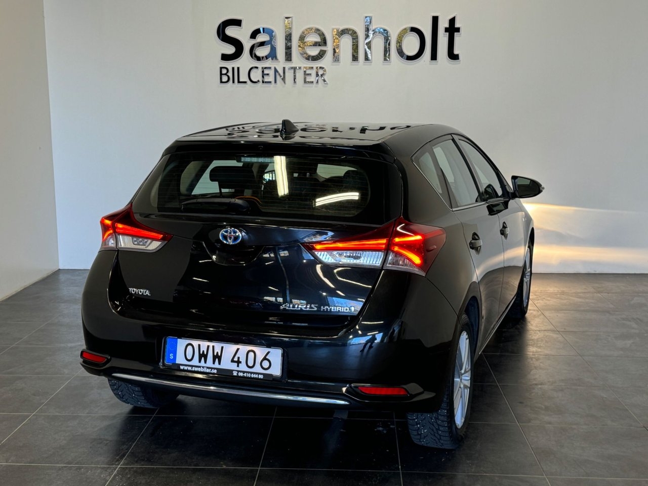 Toyota Auris Hybrid e-CVT Active Euro 6 2016, photo 5/10