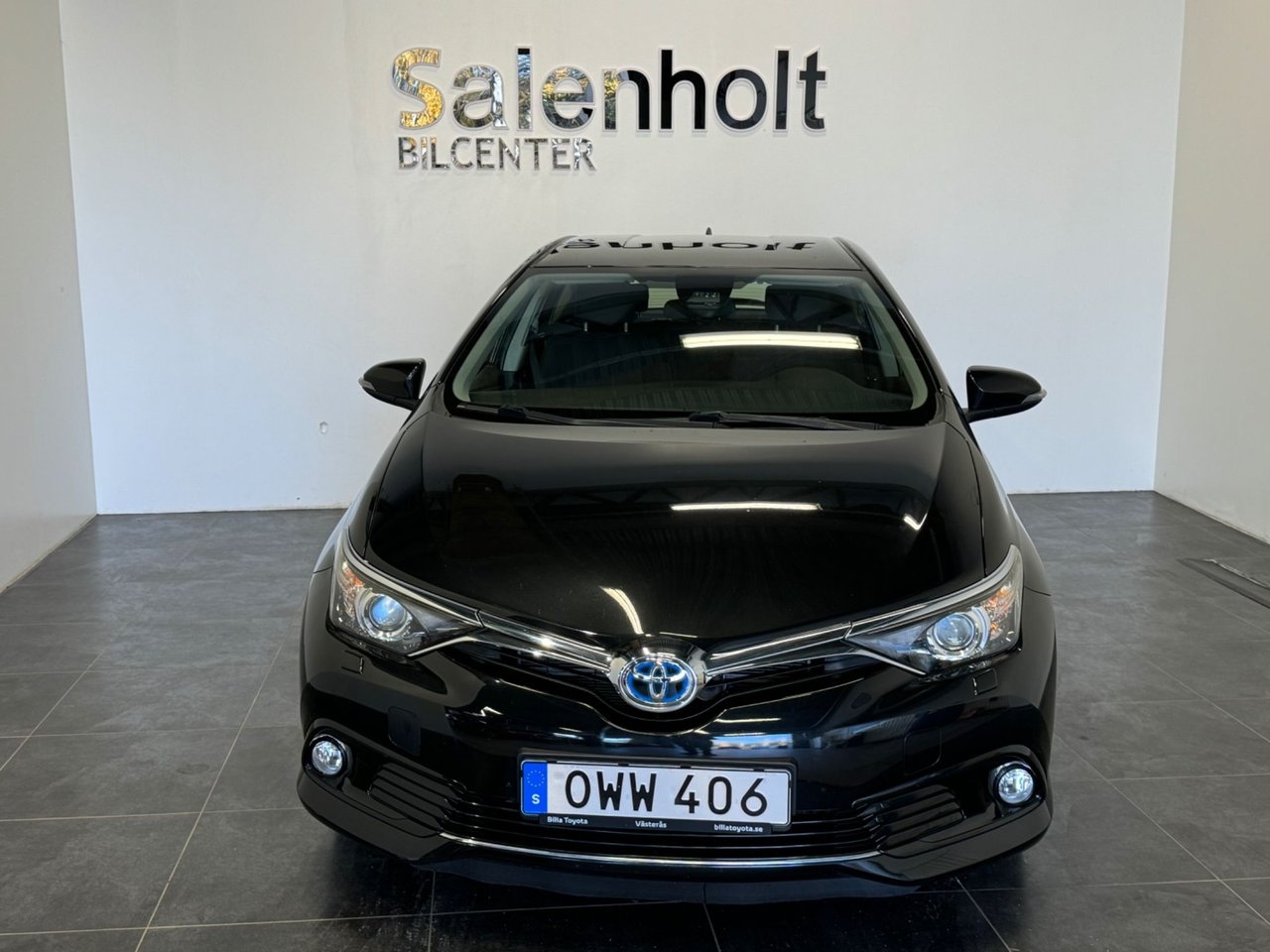 Toyota Auris Hybrid e-CVT Active Euro 6 2016, photo 3/10