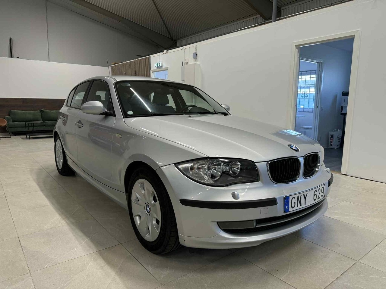 BMW 118