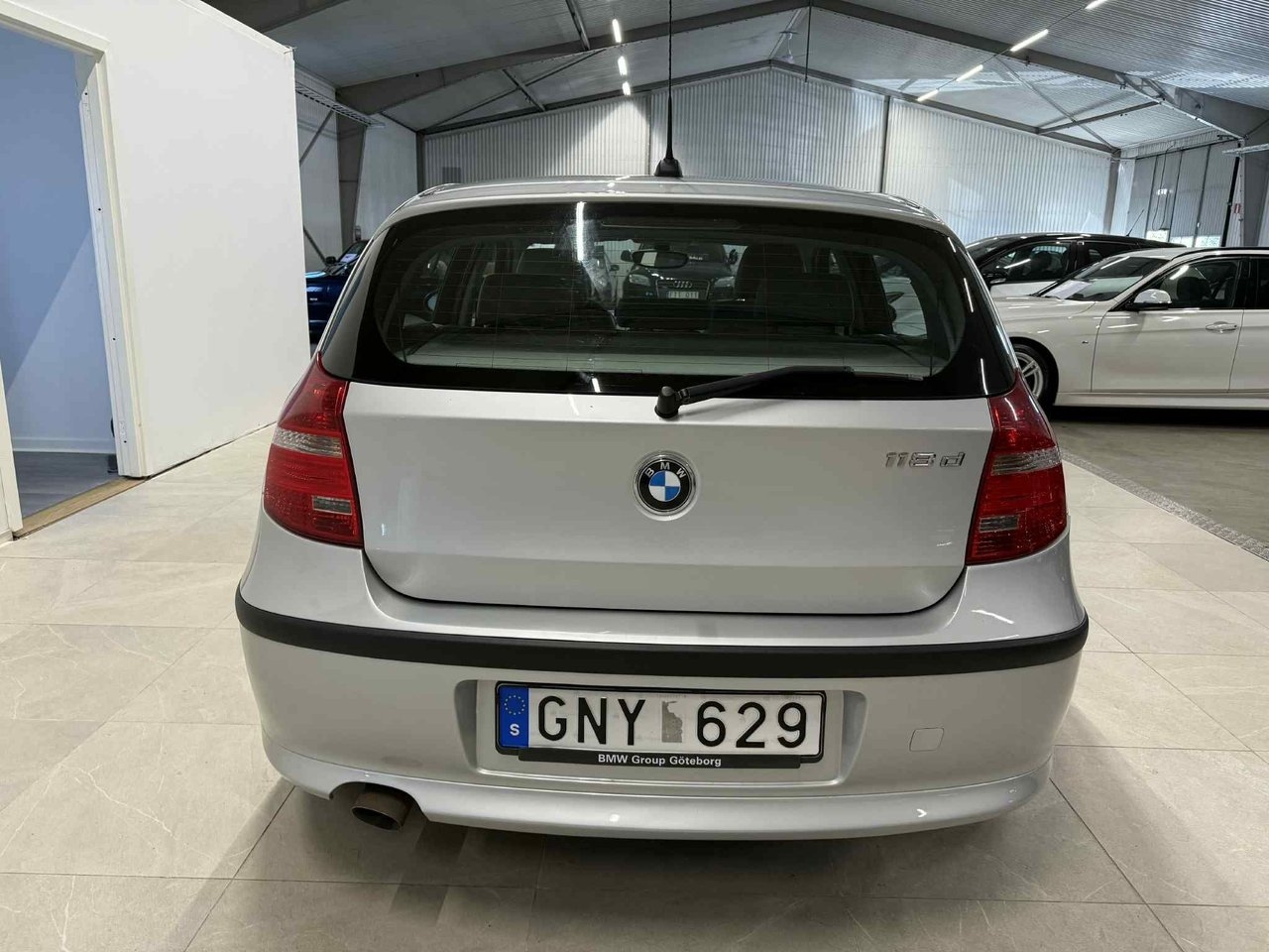 BMW 118 d 5-dörrars Advantage 2008, kuva 7/10