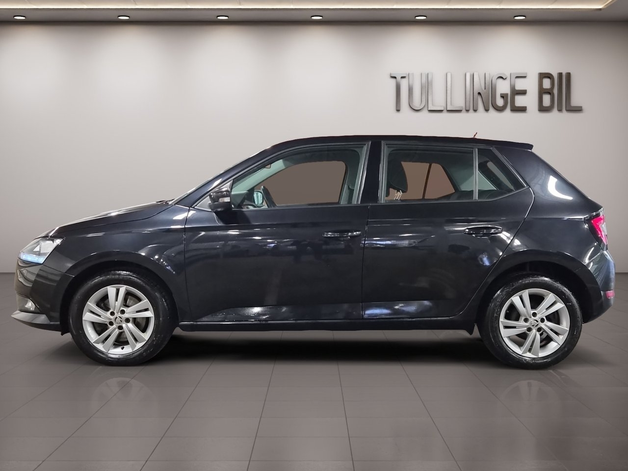 Skoda Fabia 2019, bild 2/10