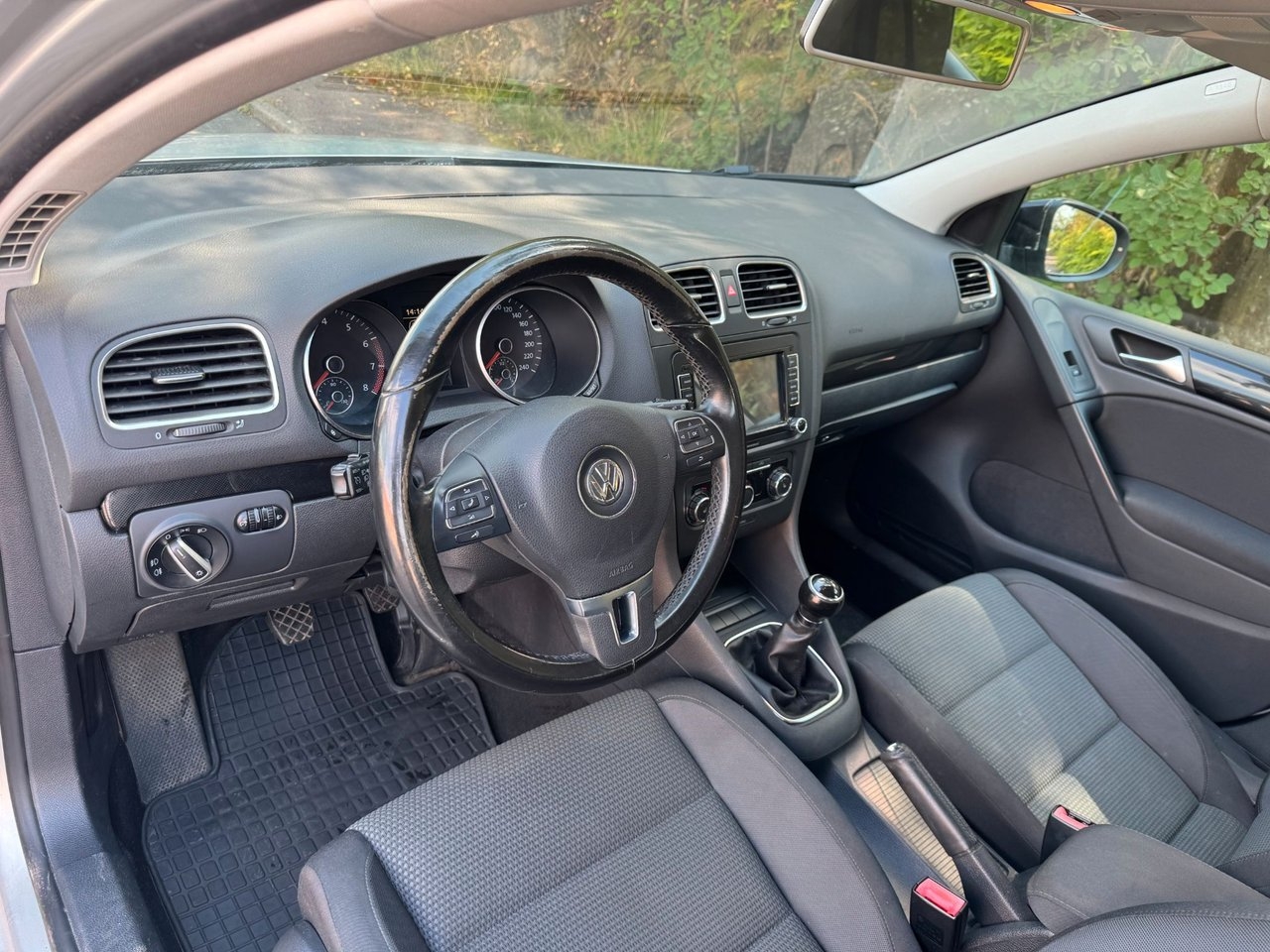 Volkswagen Golf 5-dörrar 1.6 Multifuel 2009, kuva 5/6