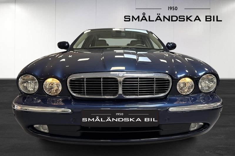 Jaguar XJ 2.7 V6 Automat 207hk 2006, bild 2/10