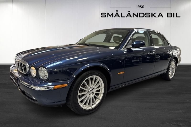 Jaguar XJ