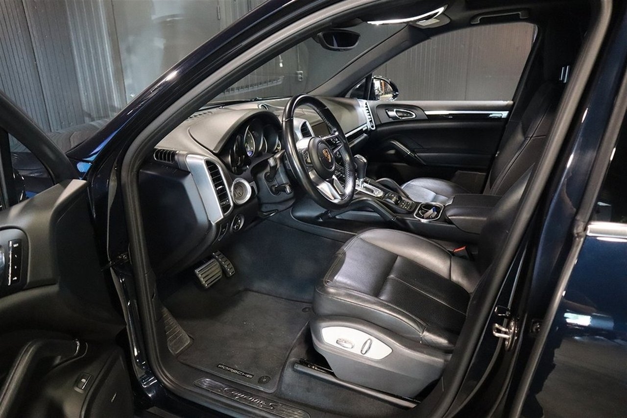 Porsche Cayenne 2016, bild 6/10