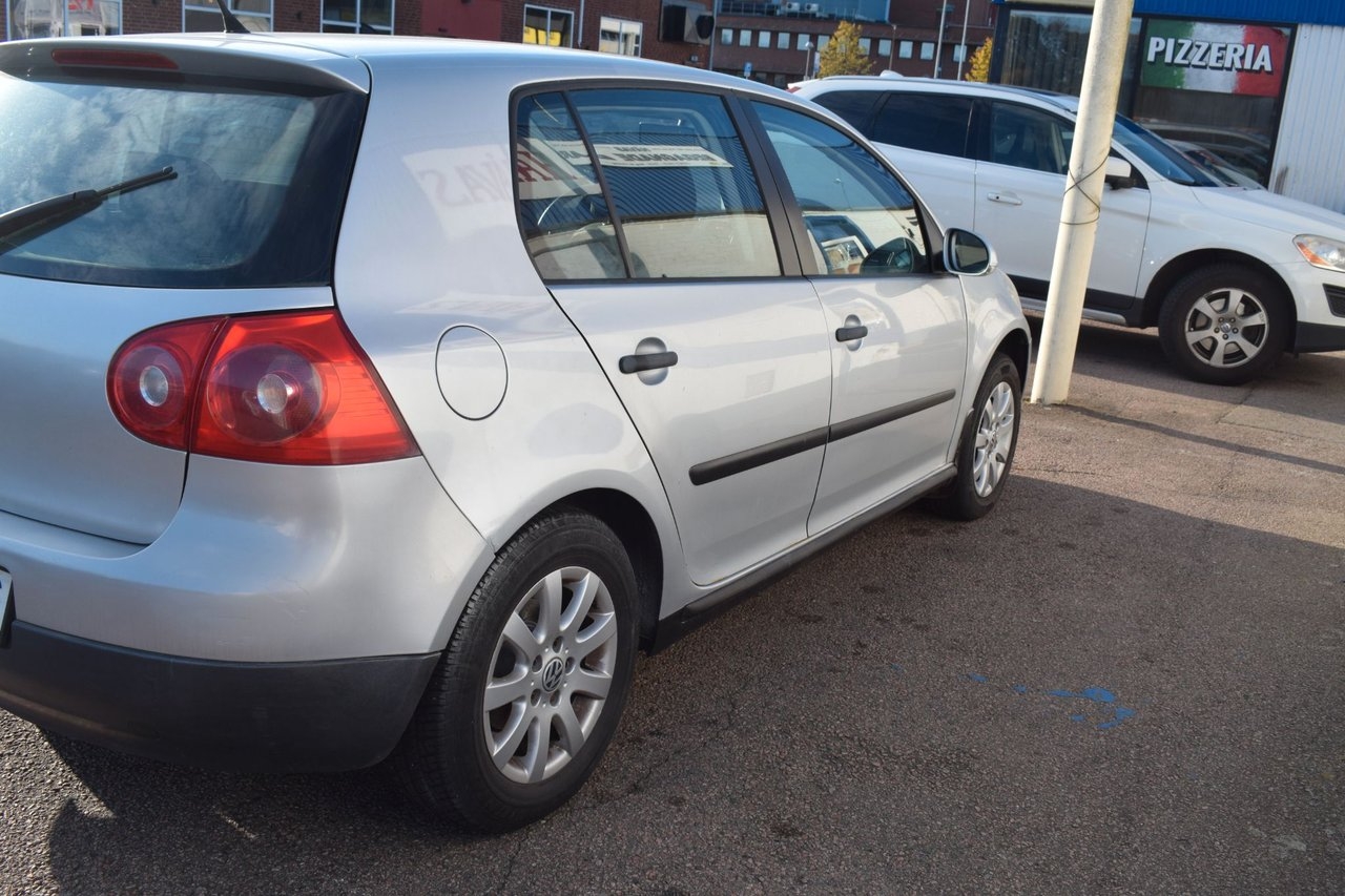 Volkswagen Golf V 5-dörrar 2006, bild 7/10
