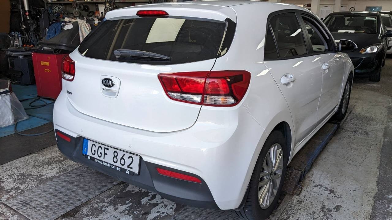 Kia Rio 1.2 CVVT GLS 84hk 2018, bild 4/6