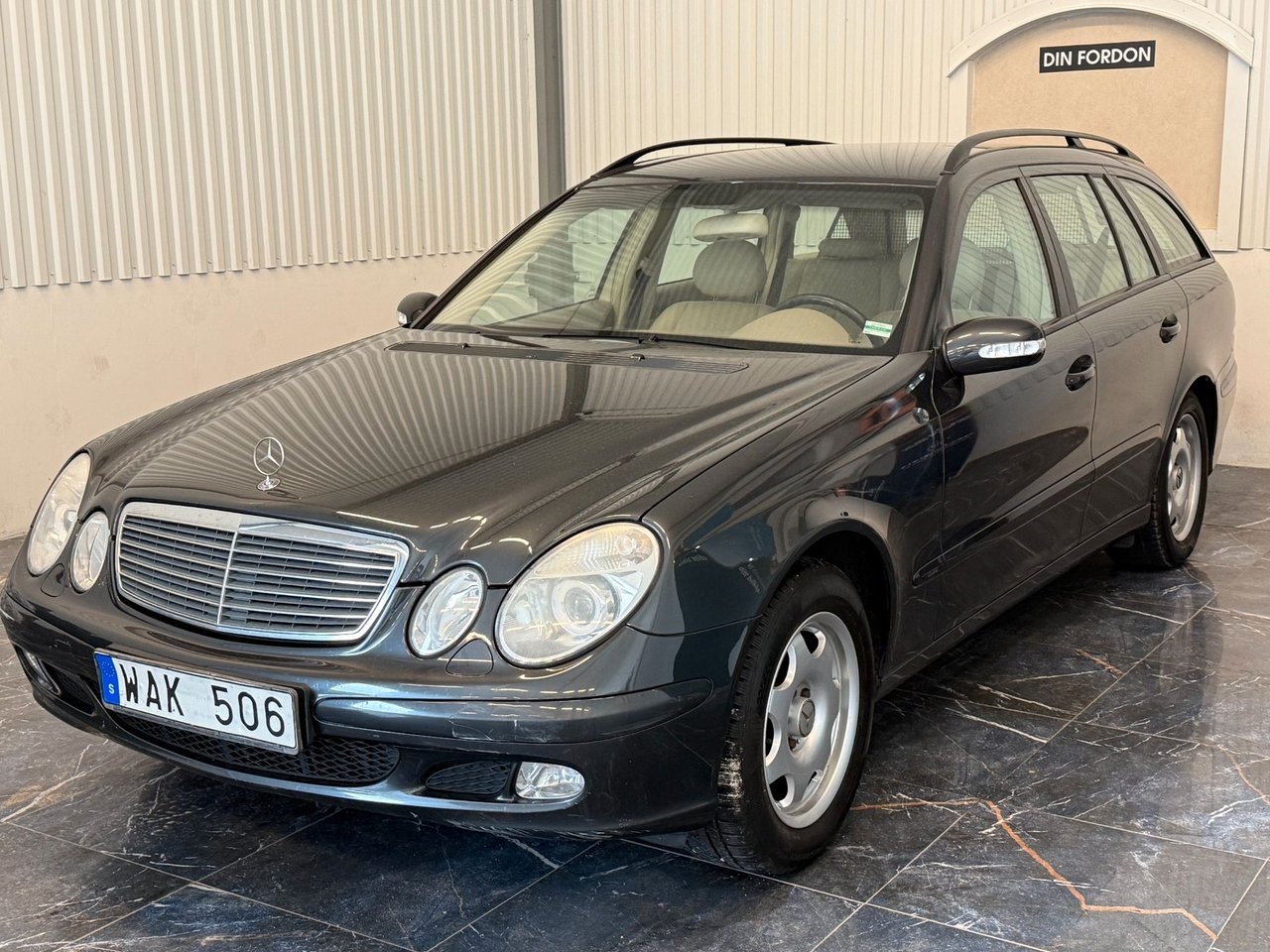 Mercedes-Benz E