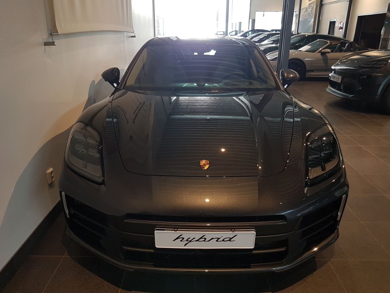 Porsche Panamera 4 E-Hybrid Se Spec 2025, photo 3/10