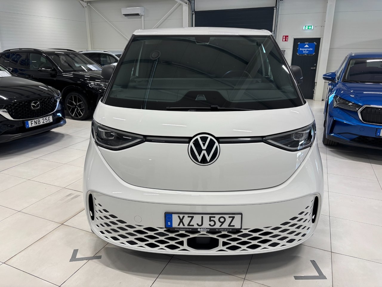 Volkswagen ID. Buzz 286 hk 2025, bild 2/20