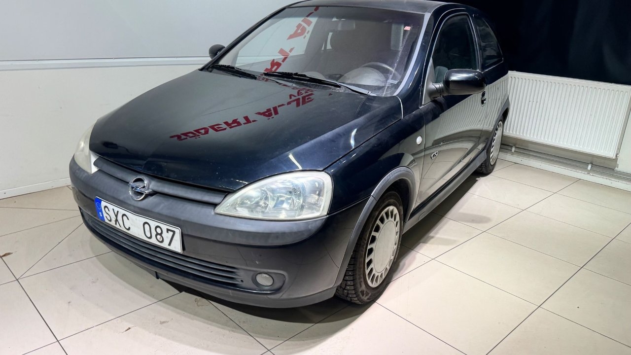 Opel Corsa 3-dörrar 1.8 2002, bild 4/10