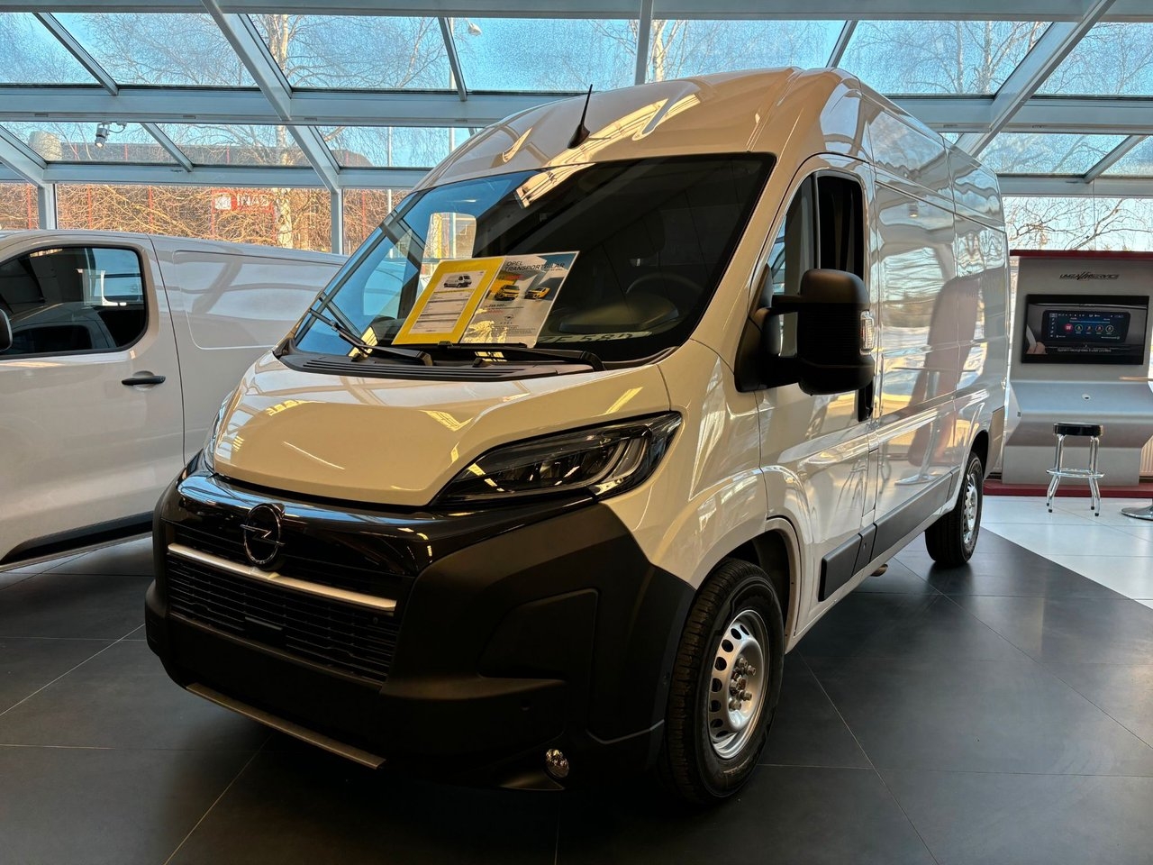 Opel Movano