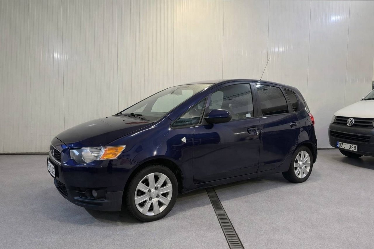 Mitsubishi Colt 2011, bild 2/10