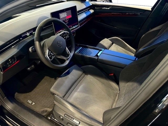 Volkswagen ID.7 Pro Edition 77 kWh 2024, bild 6/8