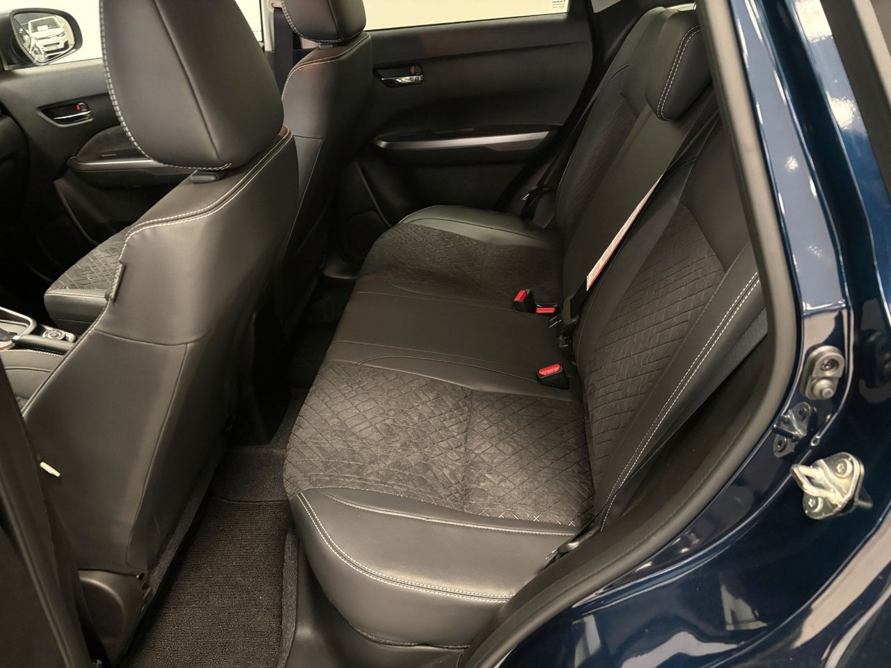 Suzuki Vitara 2025, bild 7/8