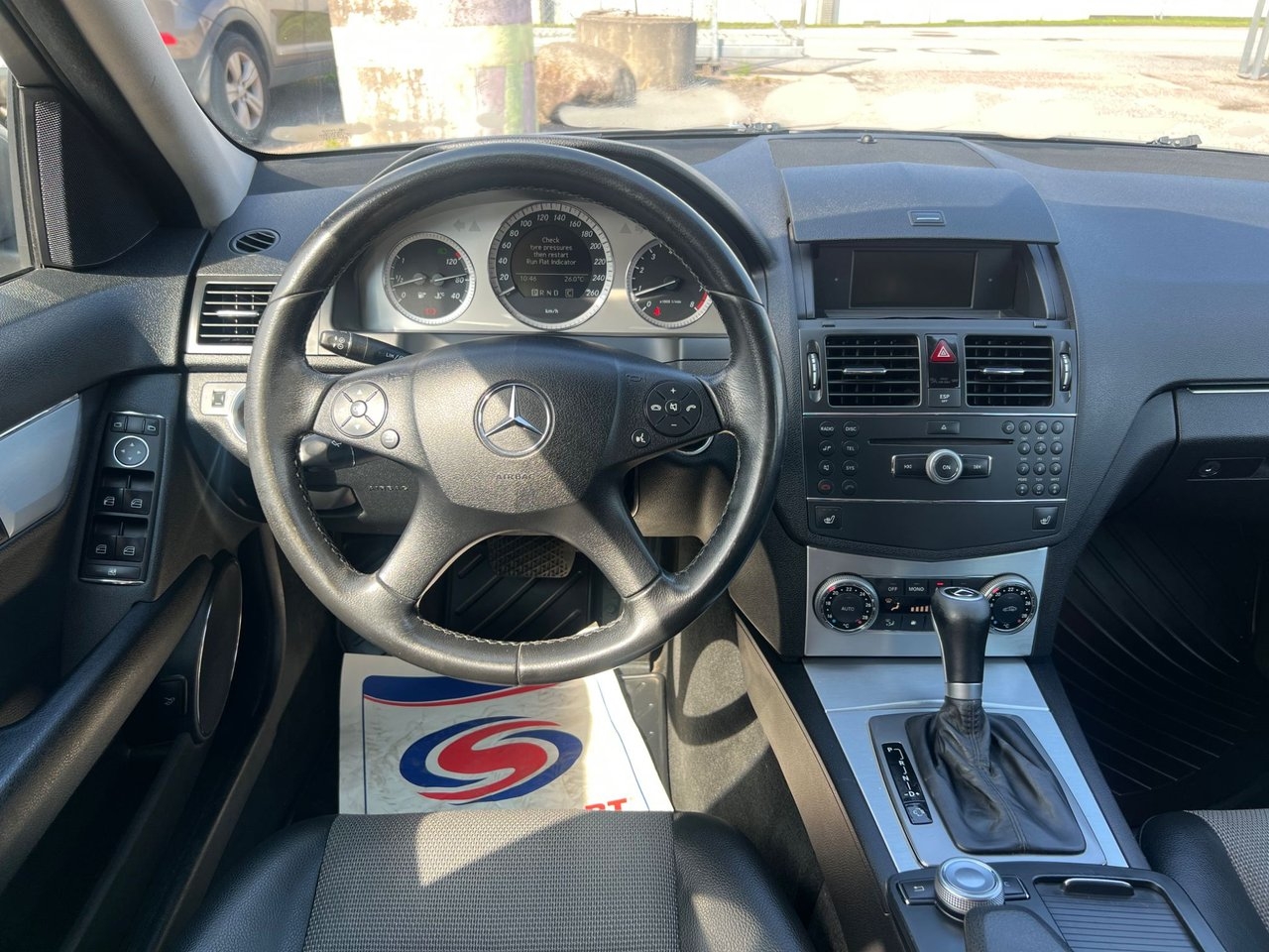 Mercedes-Benz C 2009, bild 6/10