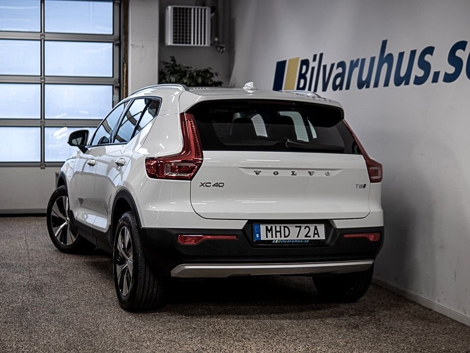 Volvo XC40 Recharge T5 Momentum 2020, bild 3/6
