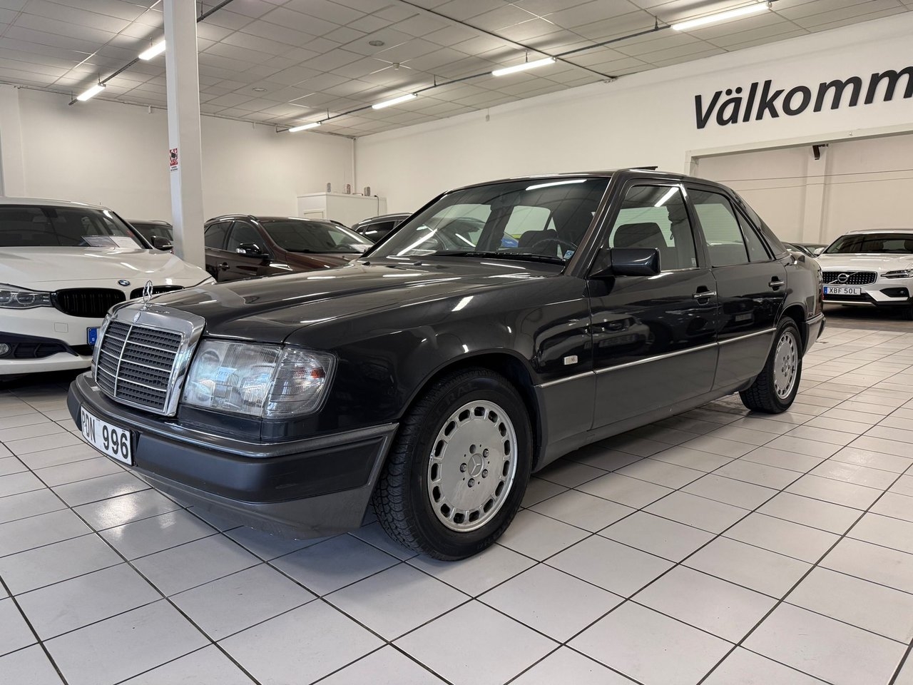 Mercedes-Benz 230 1992, bild 6/10