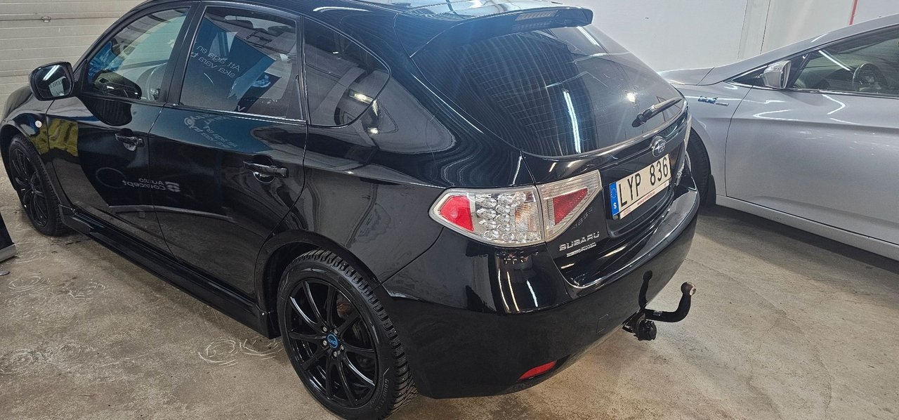 Subaru Impreza 2.0 D Active 4WD Euro 5 2011, photo 6/10
