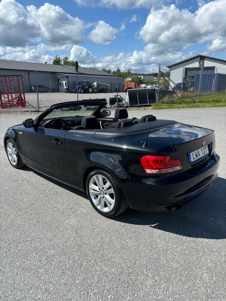 BMW 118 i Convertible Advantage Euro 5 2012, kuva 3/10